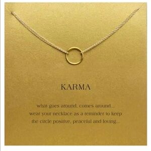 KARMA Nexklace Gold